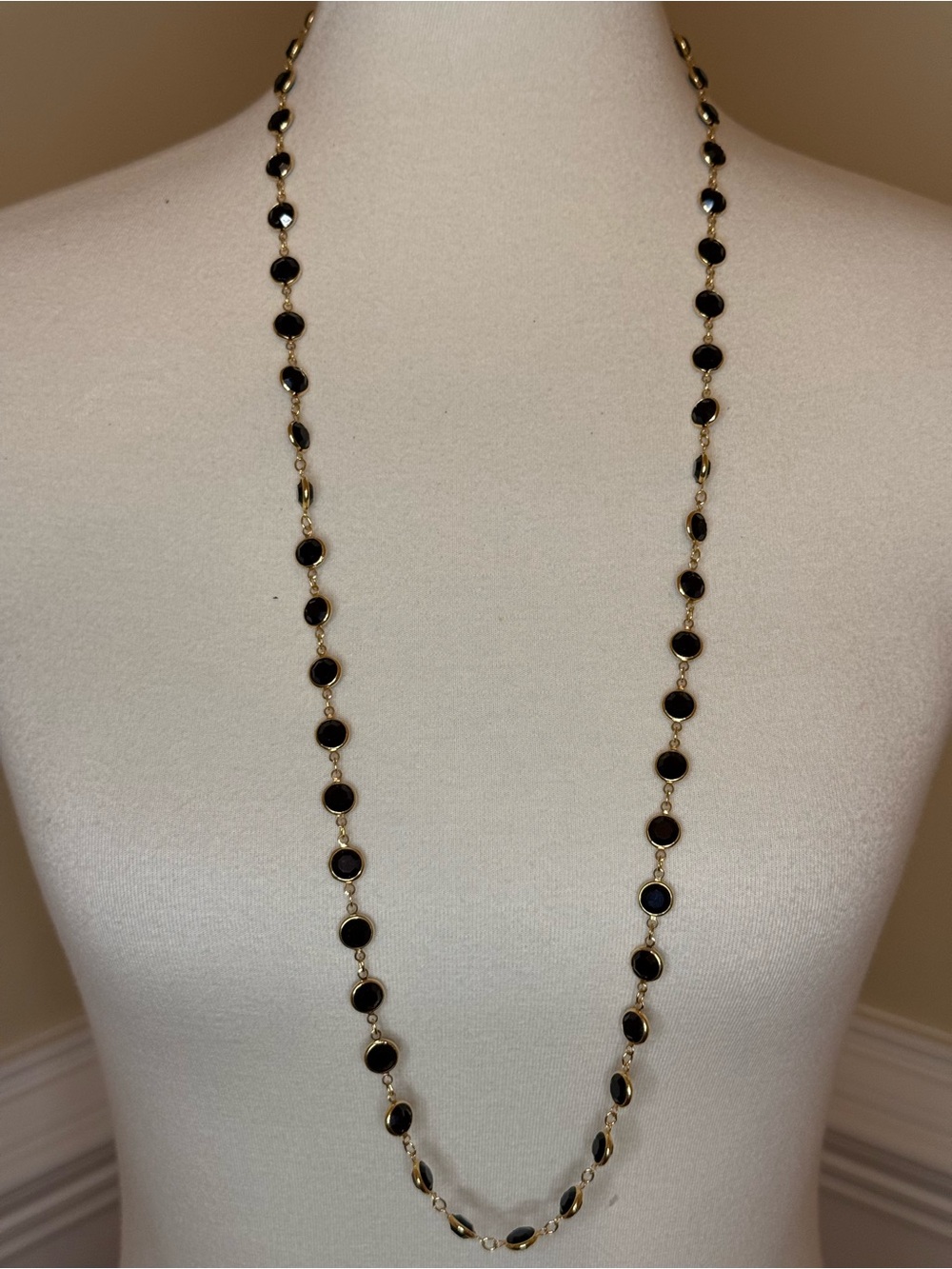 Elegant Long Black Bezel Station Necklace - Women Jewelry